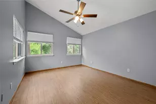 11709 Lakeside Pl Dr, Houston, TX 77077 - Photo 16