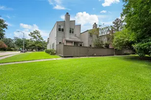11709 Lakeside Pl Dr, Houston, TX 77077 - Photo 34