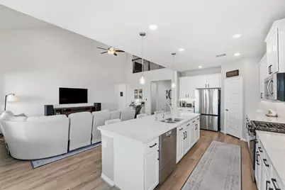 8219 Red Shiner Way, Fulshear, TX 77441 - Photo 12