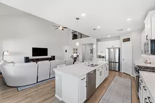 8219 Red Shiner Wy, Fulshear, TX 77441 - Photo 12