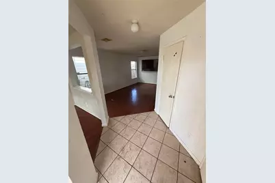18914 Remington Mill Drive, Houston, TX 77073 - Photo 4