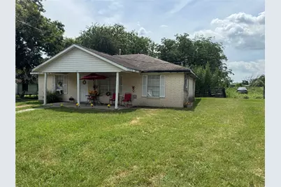 115 Saint John Road, Schulenburg, TX 78956 - Photo 1