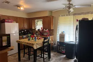 115 St John Rd, Schulenburg, TX 78956 - Photo 8