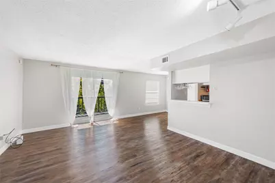 8233 Kingsbrook Road #233, Houston, TX 77024 - Photo 4