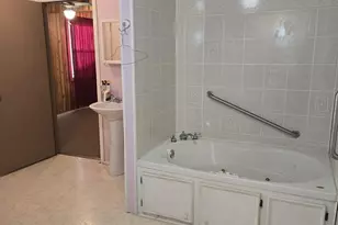 210 Magnolia Cove, Onalaska, TX 77360 - Photo 16