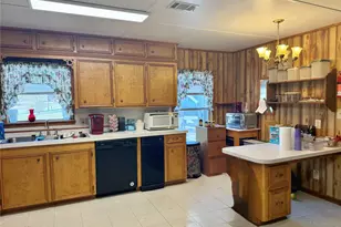 210 Magnolia Cove, Onalaska, TX 77360 - Photo 4