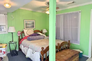 210 Magnolia Cove, Onalaska, TX 77360 - Photo 8