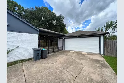 15903 Brookvilla Drive, Houston, TX 77059 - Photo 34