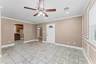 5646 Belmark St, Houston, TX 77033 - Photo 16