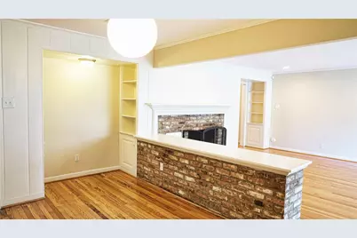 2047 McClendon Street, Houston, TX 77030 - Photo 10