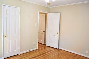 2047 McClendon St, Houston, TX 77030 - Photo 12