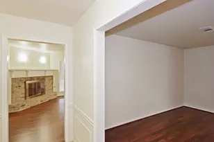 25502 Hickory Valley Ln, Spring, TX 77373 - Photo 2