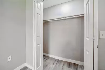 3221 Texas Avenue, Texas City, TX 77590 - Photo 14