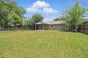 3221 Texas Ave, Texas City, TX 77590 - Photo 24