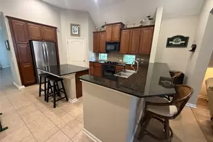 2415 Clippers Square, Houston, TX 77058 - Photo 16