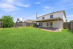 7110 Favian Ct, Houston, TX 77083 - Photo 6