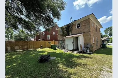 2421 Isabella 1/2 Street, Houston, TX 77004 - Photo 14