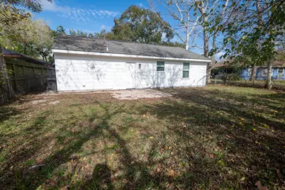 1727 S Park Drive, Alvin, TX 77511 - Photo 10
