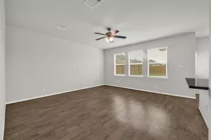 10314 Lake Huron Dr, Humble, TX 77396 - Photo 6