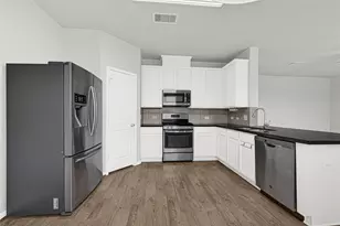 10314 Lake Huron Dr, Humble, TX 77396 - Photo 8