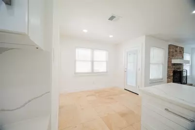 4815 Caris Street, Houston, TX 77091 - Photo 10