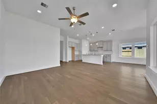 1835 Rory Christine Dr, Rosharon, TX 77583 - Photo 8