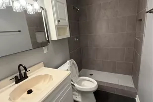 5212 Arboles Dr, Houston, TX 77035 - Photo 4