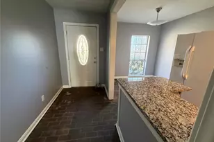 5212 Arboles Dr, Houston, TX 77035 - Photo 2