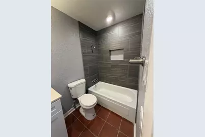 5212 Arboles Drive #A, Houston, TX 77035 - Photo 12