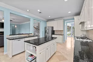 9610 Champions Cove Dr, Spring, TX 77379 - Photo 14