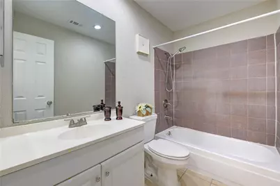 16800 Sugar Pine Drive #G59, Houston, TX 77090 - Photo 14