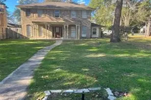 553 Roanoke St Dr, Conroe, TX 77302 - Photo 1