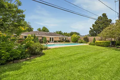 9534 Beverlyhill Street, Houston, TX 77063 - Photo 20