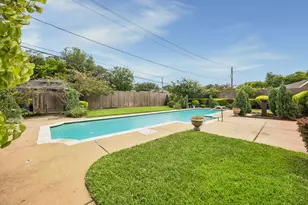 9534 Beverly Hill St, Houston, TX 77063 - Photo 18