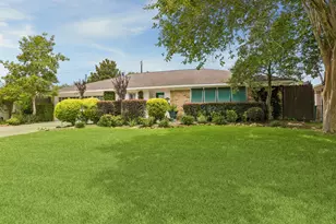 9534 Beverly Hill St, Houston, TX 77063 - Photo 6