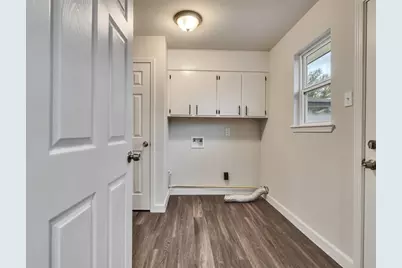 1905 County Road 235, Alvin, TX 77511 - Photo 10