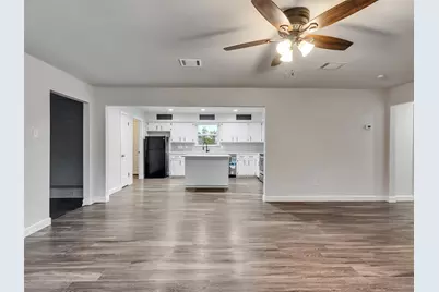 1905 County Road 235, Alvin, TX 77511 - Photo 18