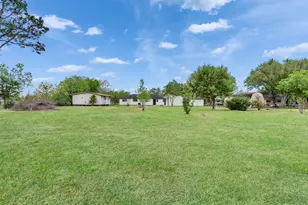 1905 County Rd 235, Alvin, TX 77511 - Photo 28
