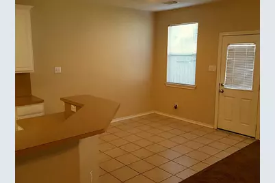 111 Gallery Cove Court, The Woodlands, TX 77382 - Photo 6