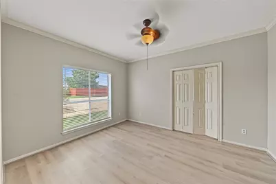 1411 1/2 Guadalupe St, Stafford, TX 77477 - Photo 4