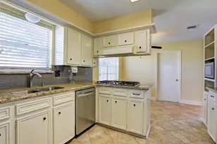 12214 Whittington, Houston, TX 77077 - Photo 4
