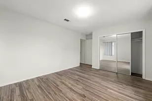 5127 Maple St, Bellaire, TX 77401 - Photo 14