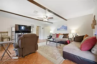 8307 Coastway Ln, Houston, TX 77075 - Photo 14