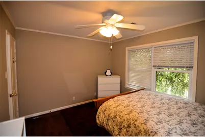5215 Sanford Road, Houston, TX 77035 - Photo 12