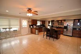 5215 Sanford Rd, Houston, TX 77035 - Photo 1