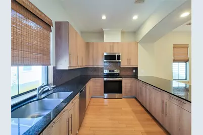 2904 Chenevert Street #F, Houston, TX 77004 - Photo 26