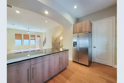 2904 Chenevert Street #F, Houston, TX 77004 - Photo 28