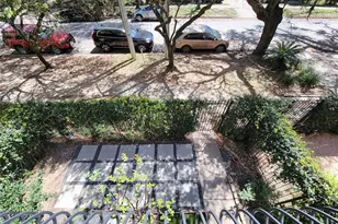 2904 Chenevert St, Houston, TX 77004 - Photo 32