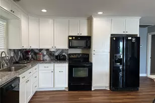 21511 Rio Villa Dr S, Houston, TX 77049 - Photo 30
