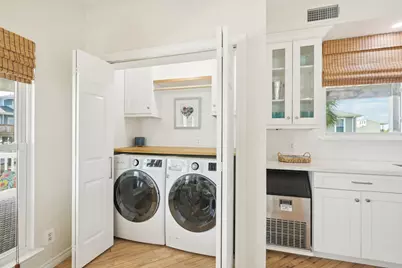 4105 Nueces Drive, Galveston, TX 77554 - Photo 12